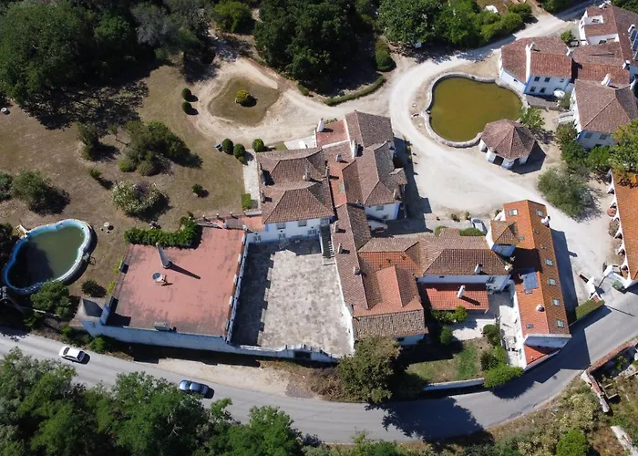 Villa Unique Near Lisbon With Pool & Magical Decor Corroios